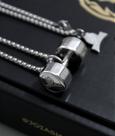 Colar com pingente halter decagonal