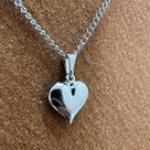 Colar Coração Feminino Minimalista Delicado Aço Inox Prata Colar Coração Feminino Minimalista Delicado Aço Inox Prata
