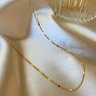 Colar correntinha mini corações lisos 35cm banhado a ouro 18k