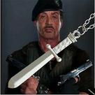 Colar Cultura Pop Os Mercenários Barney Ross Adaga Metal Filme Sylvester Stallone Cordão Homem