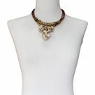 Colar curto, couro, e adereços variados, ZAMAC, ABS Bijuteria Feminina CamargoMarkiori CX-9580 Colar curto, couro, e adereços variados, ZAMAC, ABS Bijuteria Feminina CamargoMarkiori CX-9580