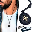 Colar de Couro Ajustável Tradicional Bússola All Black e Dourado