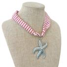Colar de Tecido com Pingente de Estrela do Mar -
