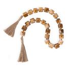 Colar Decorativo Cubos Âmbar em Resina com Tassels em Juta - Mart