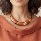 Colar Duo Marrom e Vermelho com Fio Encerado e Metais Banhados