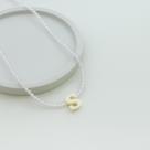 Colar em Cristal com a Letra de Madrepérola 40cm com 5cm de extensor em Prata 925 Colar em Cristal com a Letra de Madrepérola 40cm com 5cm de extensor em Prata 925