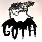 Colar Escrita Goth By Relikariu