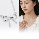 Colar Femenino Pingente Laço Prata 925 de lei Banhado Elegante Diário Colar Femenino Pingente Laço Prata 925 de lei Banhado Elegante Diário