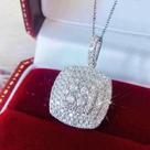 Colar Feminino Com Pingente Cravejado De Zircônia Cúbica Brilhante E Delicado Para Noivado E Colar Feminino Com Pingente Cravejado De Zircônia Cúbica Brilhante E Delicado Para Noivado E