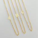 Colar Letra Inicial Lateral Banhado a Ouro 18k