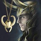 Colar Loki Marvel Exclusivo Capacete Chifres Vingadores Thor Pingente Geek Nerd Metal Unissex Colar Loki Marvel Exclusivo Capacete Chifres Vingadores Thor Pingente Geek Nerd Metal Unissex