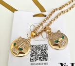 Colar medalhão onça cravejado Colar medalhão onça cravejado
