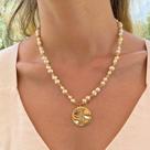 Colar Nossa Senhora com Pérolas Estilo Boho