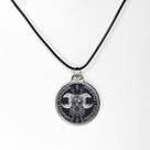 Colar pingente amuleto viking arte em resina odin e corvos Colar pingente amuleto viking arte em resina odin e corvos