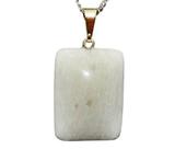Colar Retangular Liso Feldspato Branco Pino Argola Dourado