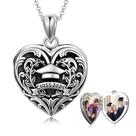 Colar SOULMEET Graduation Heart Locket Class 2024 2 fotos