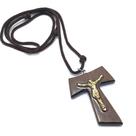 Colar Tau Franciscano com Cristo Madeira Colar Tau Franciscano com Cristo Madeira