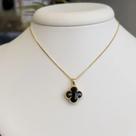 Colar Trevo Cristal Preto REF. 95.0936 Banhado a ouro Colar Trevo Cristal Preto REF. 95.0936 Banhado a ouro