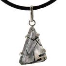 Colar Triângulo Turmalina Incrustada Cristal Garra Prata 950 Colar Triângulo Turmalina Incrustada Cristal Garra Prata 950