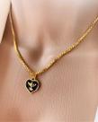 Colares chocker modelo religiosos Divino verniz italiano