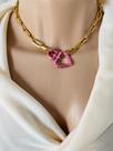Colares choker de coração com fecho lateral verniz italiano Colares choker de coração com fecho lateral verniz italiano
