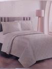 Colcha Realce Veludo Queen - Cobre Leito Elegante