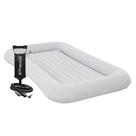 Colchão Inflável Cama Infantil Cool Night Aveludado com Bomba Manual Vg Plus Colchão Inflável Cama Infantil Cool Night Aveludado com Bomba Manual Vg Plus