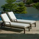 Colchonete Espreguiçadeira de Piscina Impermeável Área Externa 0.55x1.75m Branco e Preto