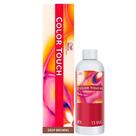 Color Touch Tonalizante 1x 6/7 Louro Escuro + 1 E. 4% Color Touch Tonalizante 1x 6/7 Louro Escuro + 1 E. 4%