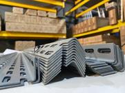 Coluna DE AÇO L3 , Medindo: 2,00m Chapa 14 kit com 2 und