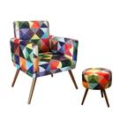 Combo Poltrona Decorativa Nina com Puff Redondo Pés Madeira Suede Triangulo colorido