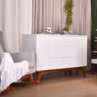 Cômoda Infantil Redonda Sambalelê Prime Branca com Madeira Cômoda Infantil Redonda Sambalelê Prime Branca com Madeira