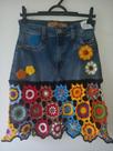 Compre Saia jeans customizada em crochê feita a mão ganhe regata