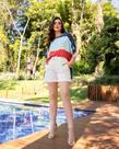 Conj de Roupas Feminino - Blusinha Branca em Algodão Tam M + Short Curto Jeans Branco Tam 42. Conj de Roupas Feminino - Blusinha Branca em Algodão Tam M + Short Curto Jeans Branco Tam 42.