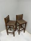 Conjunto 02 Banquetas altas em madeira maciça com encosto e assento estofados
