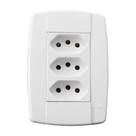 Conjunto 3 Tomadas 20A 250V~ com Espelho 4x2 Monobloco Linha LEV Ilumi - 87124 Conjunto 3 Tomadas 20A 250V~ com Espelho 4x2 Monobloco Linha LEV Ilumi - 87124