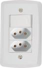 Conjunto 4x2 com 1 Interruptor Simples 10 A 250 V e 2 Tomadas 2P+T 20 A 250 V Tramontina Lux2 Branco Conjunto 4x2 com 1 Interruptor Simples 10 A 250 V e 2 Tomadas 2P+T 20 A 250 V Tramontina Lux2 Branco