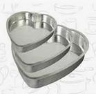 Conjunto Assadeiras De 3 Formas Bolo Coração Reto Lisa Alumínio Resistente Profissional Conjunto Assadeiras De 3 Formas Bolo Coração Reto Lisa Alumínio Resistente Profissional