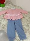 Conjunto bata em flores e calça