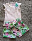 Conjunto Bebê Feminino Blusa Canelada + Shorts Calopsita Alekids Conjunto Bebê Feminino Blusa Canelada + Shorts Calopsita Alekids