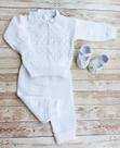 Conjunto Bebê Menina Casaco Tricô Branco Sapatinho Enxoval