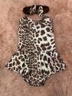Conjunto bebê menina oncinha