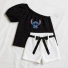 Conjunto Blusa Infantil de um Ombro só Preto Com Estampa do Stitch e Shorts Branco - Meio