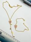 Conjunto Borboleta Olho Grego Rosa - Banho de Ouro 18K - 1 Unidade Conjunto Borboleta Olho Grego Rosa - Banho de Ouro 18K - 1 Unidade