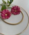 Conjunto Brinco Flor Rosa, Colar Malha e Colar Choker Foleado Conjunto Brinco Flor Rosa, Colar Malha e Colar Choker Foleado