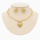 Conjunto Choker e brincos concha aro Ajustável Conjunto Choker e brincos concha aro Ajustável