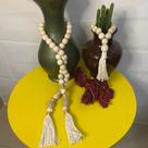 Conjunto colar decorativo mesa cortina vaso com bolas de madeira e resina