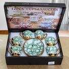 conjunto com 6 xícaras e 6 pires em porcelana fina -VERDE Elegância Clássica no Seu Café