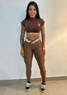 Conjunto com Legging Marrom Brocado e Top Marrom de Manguinha com Zero Transparência Conjunto com Legging Marrom Brocado e Top Marrom de Manguinha com Zero Transparência