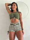 Conjunto com Short Animal Print Verde e Top Verde com Zero Transparência